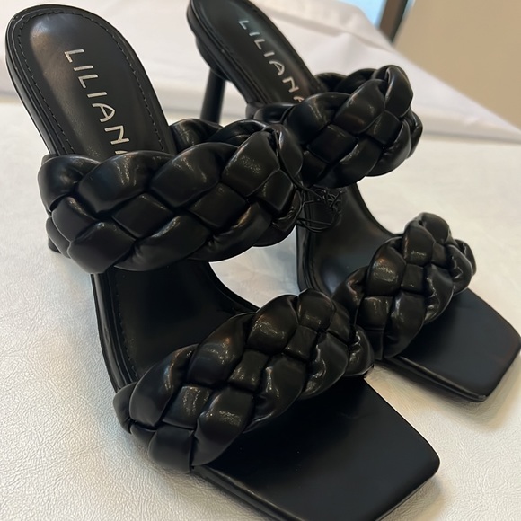 BRAND NEW LILIANA BLACK BRAIDED HEELS! - Picture 15 of 15